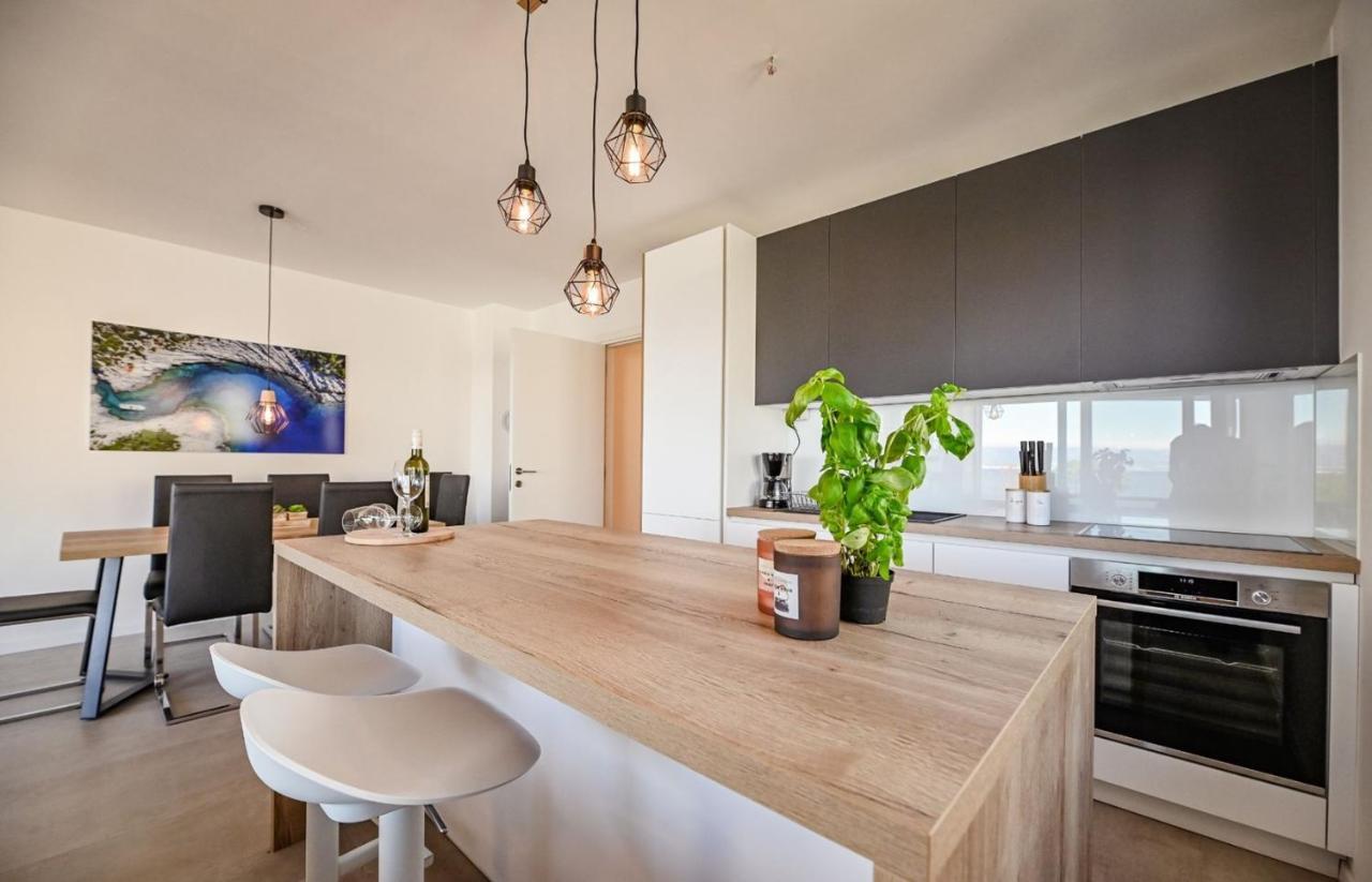 Two Bedroom Apartment Blue Sea Malinska Eksteriør billede