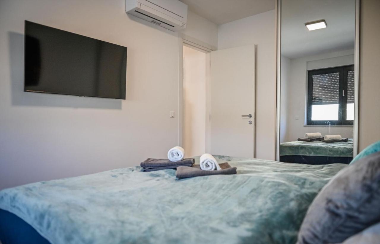Two Bedroom Apartment Blue Sea Malinska Eksteriør billede